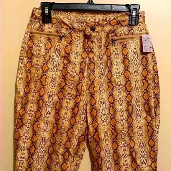 Free People Wild Horses Vegan Pants - Picture 6 of 12